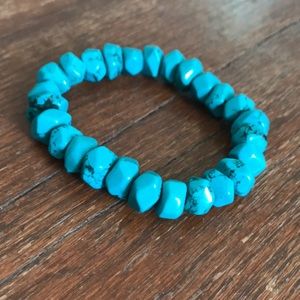 Turquoise bead bracelet